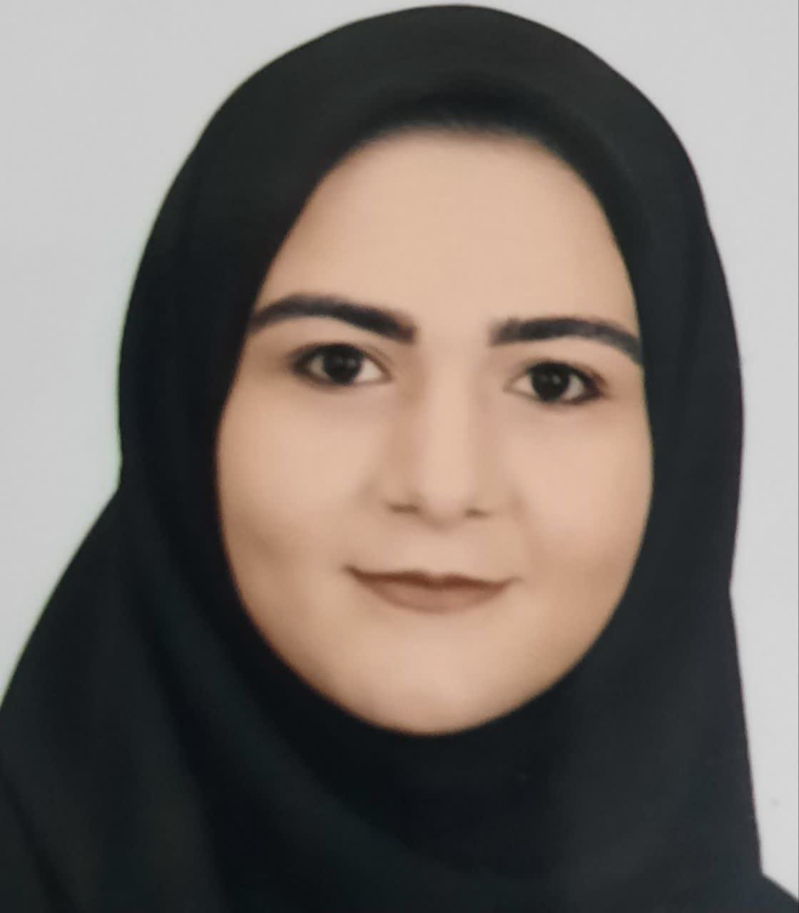 مریم کریم زاده