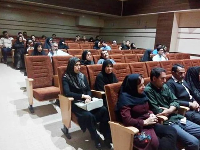 کارگاه آموزشی ویژه افراد تازه مزدوج با موضوع تأثیر ارتباط صحیح همسران در مقابله با اعتیاد