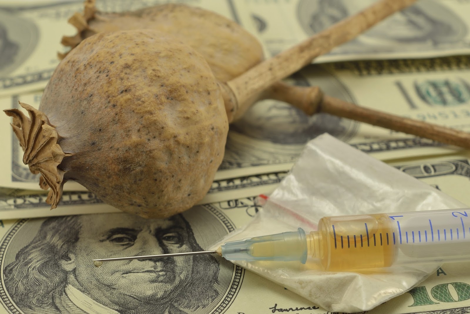 اقتصاد و تجارت مواد مخدر